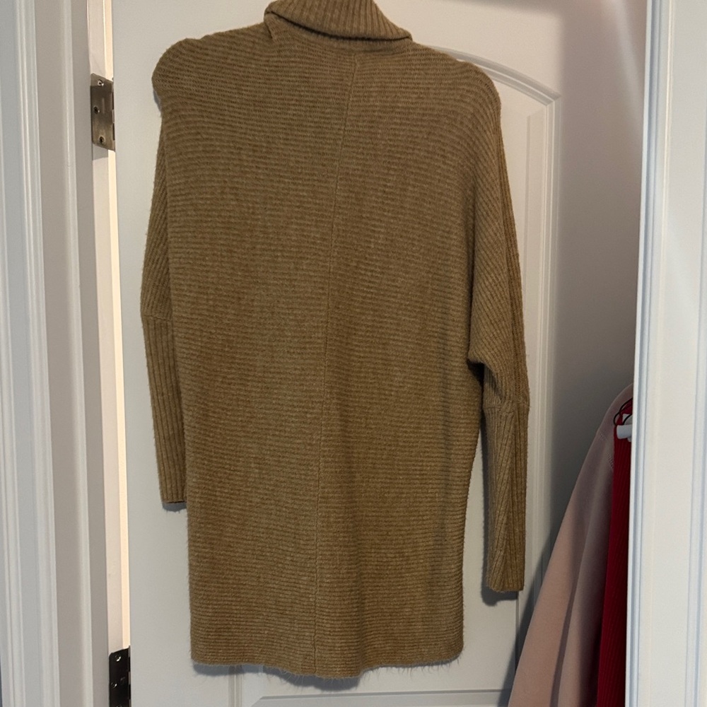 Vince Camuto Ribbed Tan Turtleneck Sweater - Picture 2 of 2